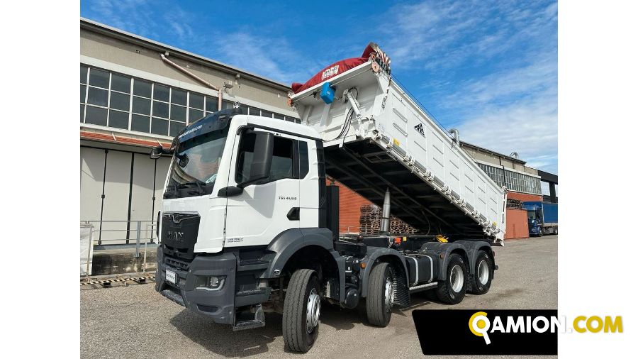 Man TGS 8x4 Ribaltabile trilaterale 2022 | USED TRUCK S.R.L.