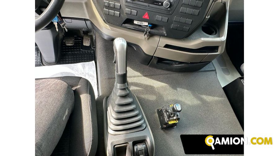 Man TGS 8x4 Ribaltabile trilaterale 2022 | USED TRUCK S.R.L.