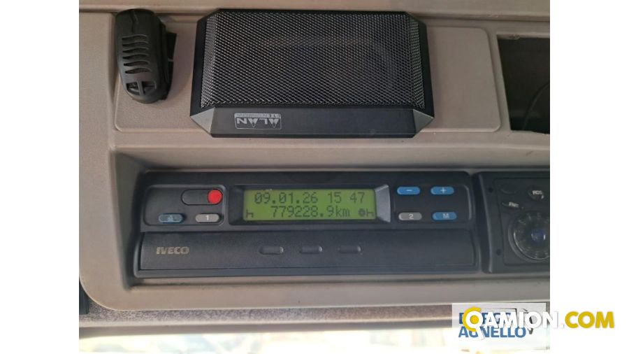 Iveco STRALIS CABINATO AS260S48 XP STRALIS CABINATO AS260S48 XP | Motrice Cassone fisso con centina | Borgo Agnello S.p.A.