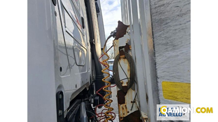 Krone SD SD | Rimorchio Cassone fisso con centina | Borgo Agnello S.p.A.