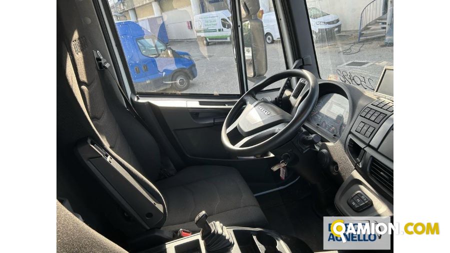 Iveco EUROCARGO ML120E25 P EUROCARGO ML120E25 P | Motrice Furgonato | Borgo Agnello S.p.A.
