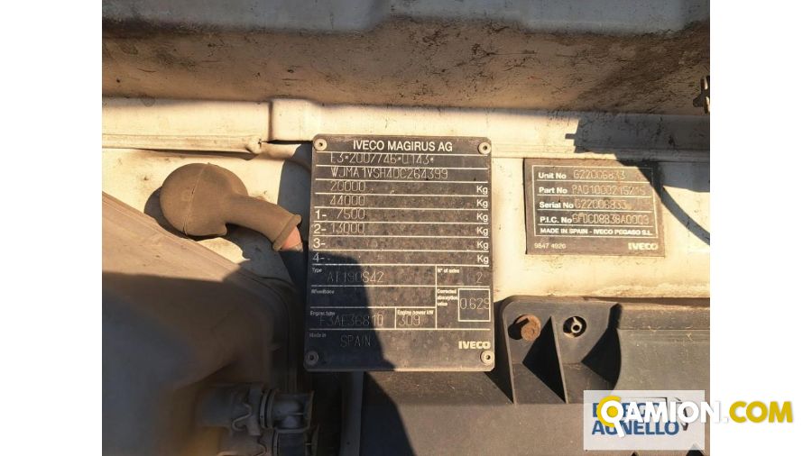 Iveco STRALIS CABINATO AT-190S42 P STRALIS CABINATO AT-190S42 P | Motrice Cassone fisso con centina | Borgo Agnello S.p.A.