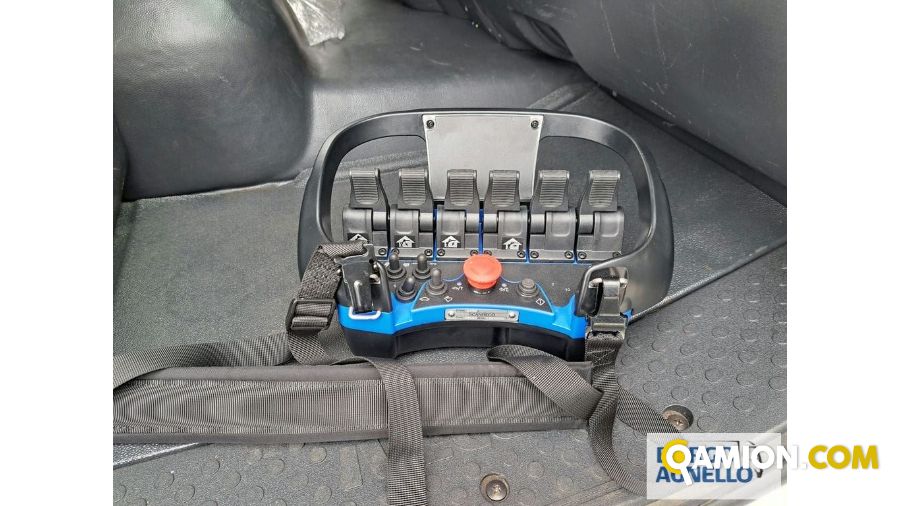 Iveco 140 140 | Motrice Cassone Ribaltabile con gru | Borgo Agnello S.p.A.