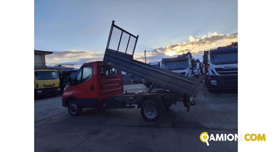 Iveco DAILY 35C12 - RIBALTABILE DAILY 35C12 - RIBALTABILE | PROCIDAMACCHINE S.R.L.