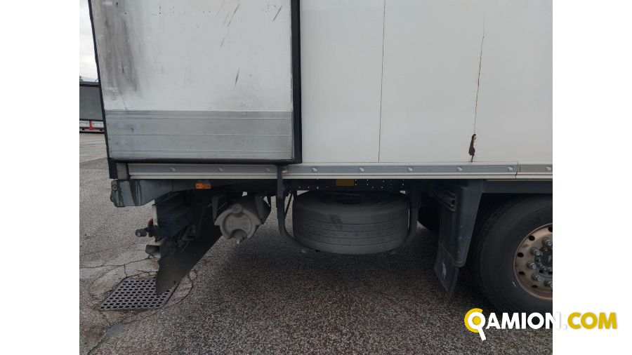 Schmidt CARGOBULL FRIGORIFERO FRC | SCANIA ITALIA RETAIL S.P.A