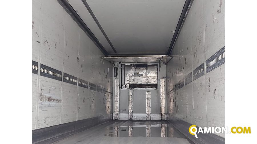 Schmidt CARGOBULL FRIGORIFERO FNA | SCANIA ITALIA RETAIL S.P.A