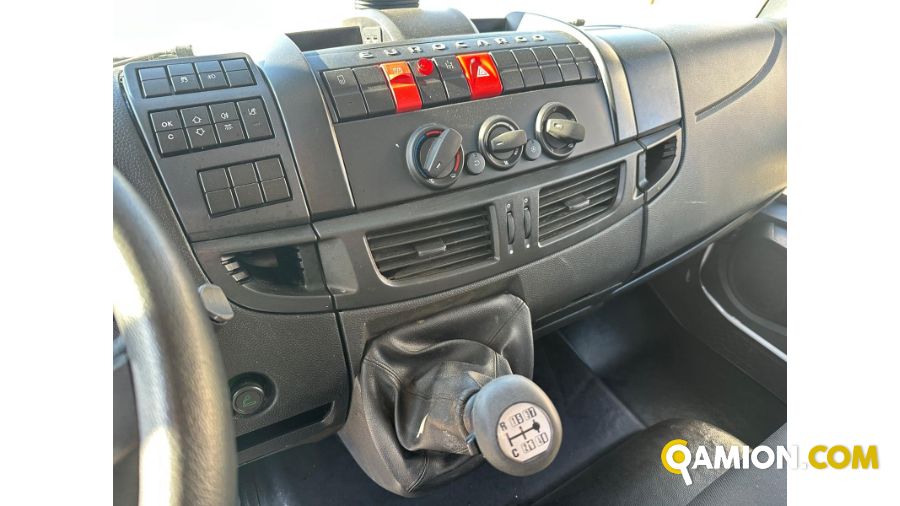 Iveco EUROCARGO eurocargo 180e28