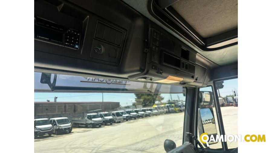 Iveco EUROTRAKKER eurotrakker 380e44