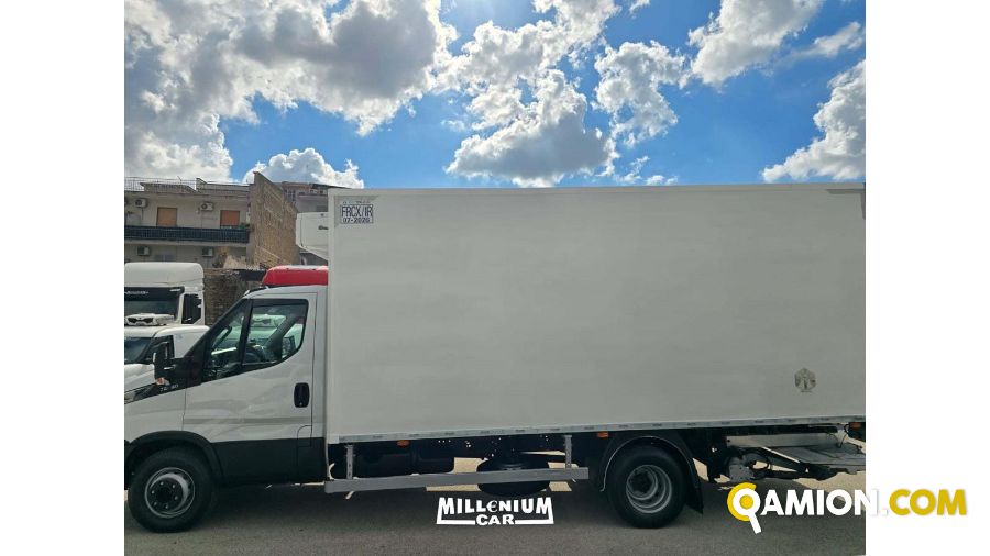 Iveco 72C18/P FURGONE CON SPONDA 72C18/P FURGONE CON SPONDA | Millenium Car