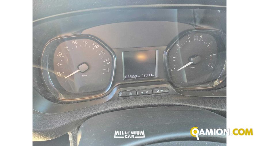 Peugeot EXPERT expert | Millenium Car