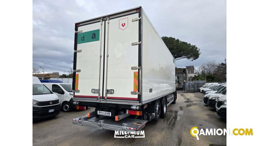 Iveco Stralis 260 AS Stralis 260 AS | Millenium Car