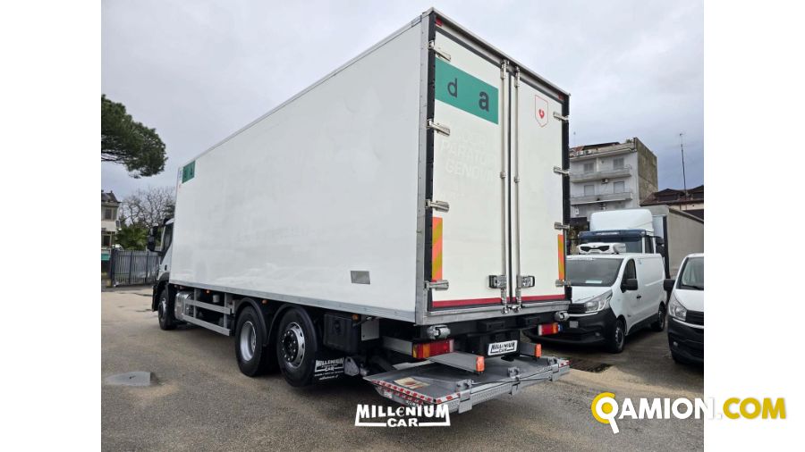 Iveco Stralis 260 AS Stralis 260 AS | Millenium Car
