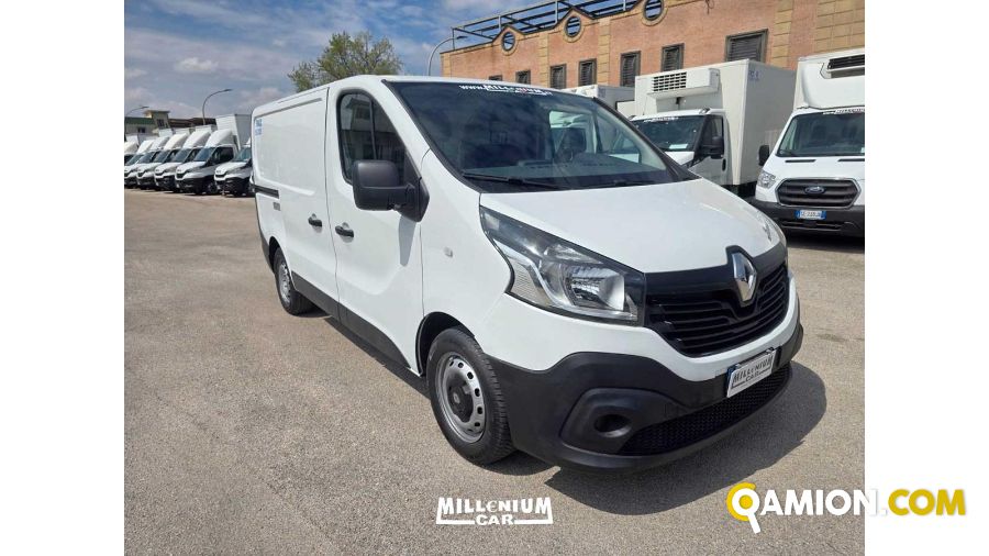 Renault TRAFIC trafic | Millenium Car