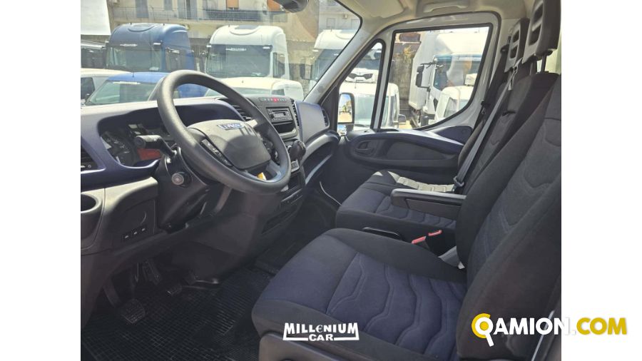 Iveco 35C18 FURGONE ISOTERMICON CON FRIGO 35C18 FURGONE ISOTERMICON CON FRIGO | Millenium Car