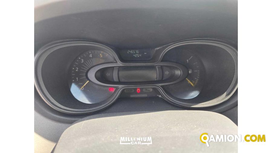 Renault TRAFIC trafic | Millenium Car