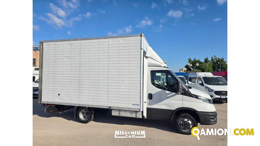 Iveco 35C16H3.0 - Cab 35C Daily 4x2 MY2019 35C16H3.0 - Cab 35C Daily 4x2 MY2019 | Millenium Car