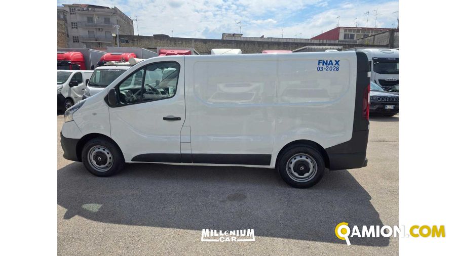 Renault TRAFIC trafic | Millenium Car