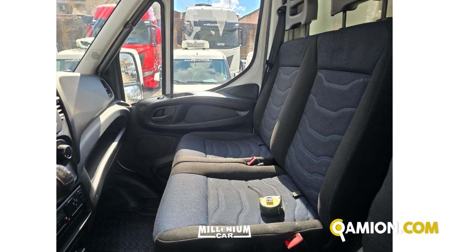 Iveco 72C18/P FURGONE CON SPONDA 72C18/P FURGONE CON SPONDA | Millenium Car