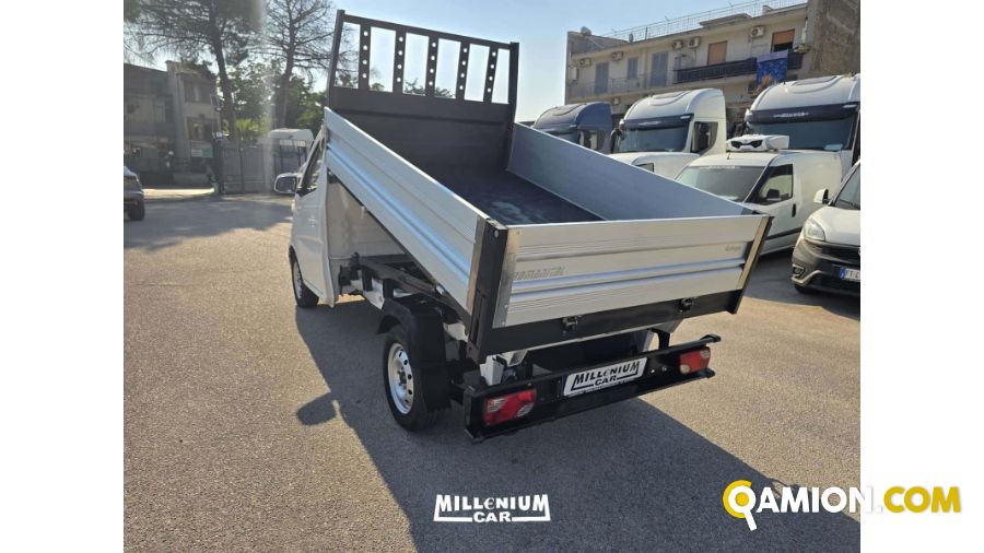 Piaggio PIAGGIO PIAGGIO | Millenium Car