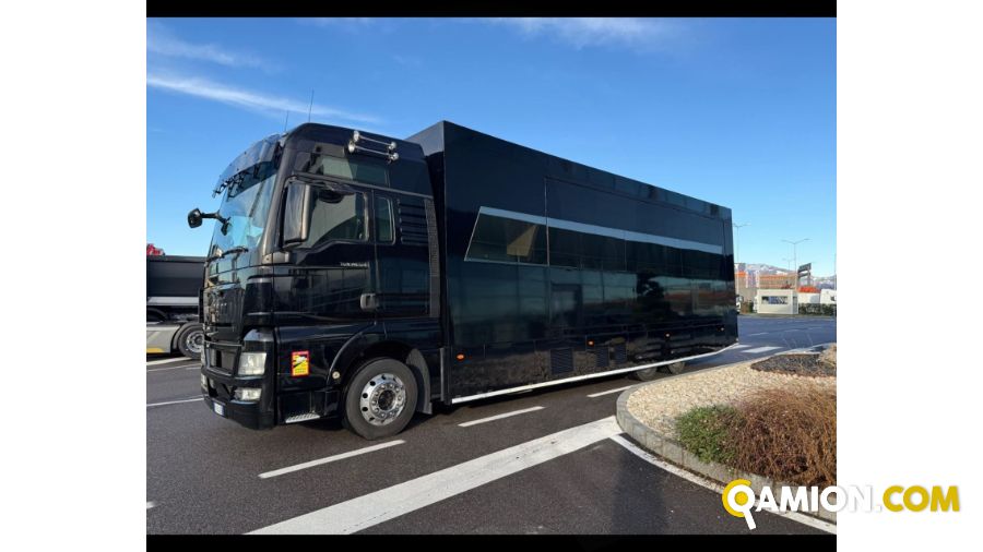 Man TGX 26 MOTORHOME ESPOSITIVO MAN TGX 30ASSI 440CV EURO 5 Altro | AUTO INDUSTRIALE BERGAMASCA SPA