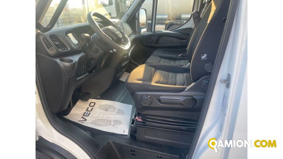 Iveco Daily V 70.18 HI-MATIC 2022 DAILY 72C18 AUTOMATICO CON BOX E SPONDA BATTUTA Altro | AUTO INDUSTRIALE BERGAMASCA SPA