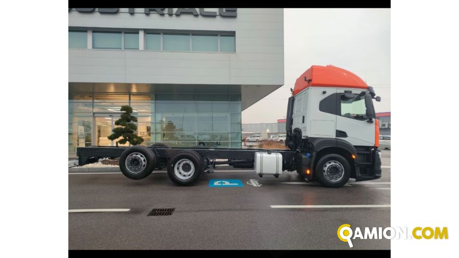 IVECO Modello S-WAY AT 480CV TELAIO 3ASSI Altro | AUTO INDUSTRIALE BERGAMASCA SPA