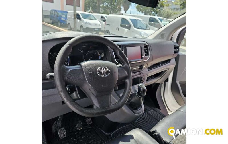 Toyota PROACE proace
