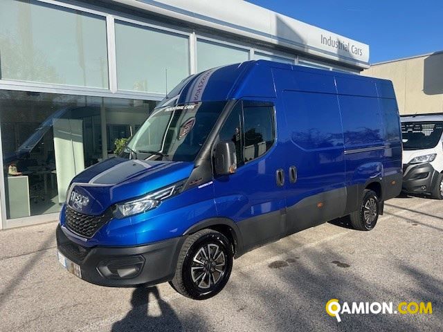 Iveco Mod. IVECO Vers. IVECO | Leggero Furgone <= 35 q.li Furgone di serie / Van | INDUSTRIAL CARS S.P.A