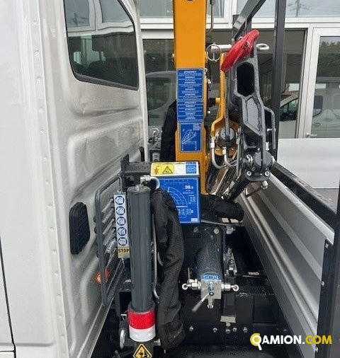 Iveco Mod. IVECO Vers. IVECO | Leggero Furgone <= 35 q.li Furgonato con sponda | INDUSTRIAL CARS S.P.A