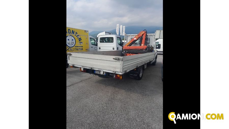 Iveco Mod. IVECO Vers. IVECO | Leggero Cabinato <= 35 q.li Cassone fisso con Gru | INDUSTRIAL CARS S.P.A
