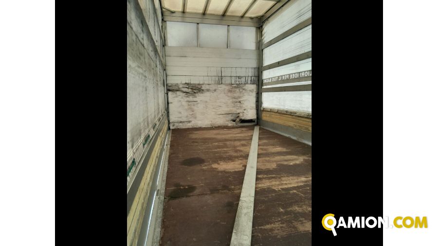 Iveco Mod. IVECO Vers. IVECO | Leggero Cabinato <= 35 q.li Cassone fisso con centina | INDUSTRIAL CARS S.P.A