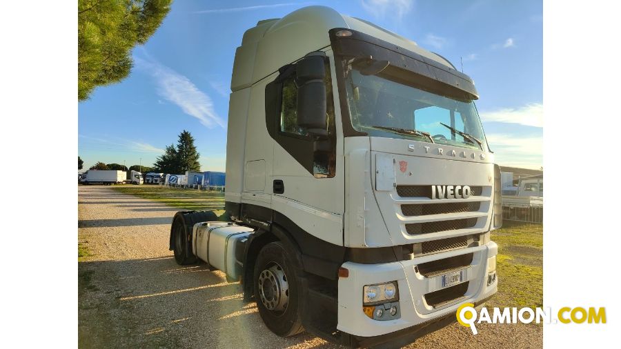 Iveco Mod. IVECO Vers. IVECO | Trattore Trattore | INDUSTRIAL CARS S.P.A