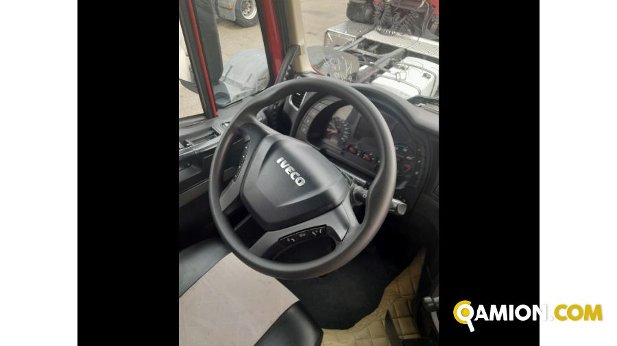 Iveco Mod. IVECO Vers. IVECO | Trattore Trattore | INDUSTRIAL CARS S.P.A