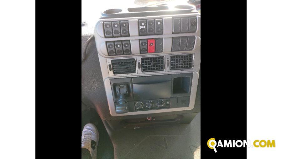 Iveco Mod. IVECO Vers. IVECO | Trattore Trattore | INDUSTRIAL CARS S.P.A