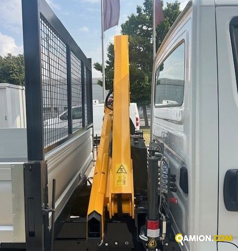 Iveco Mod. IVECO Vers. IVECO | Leggero Cabinato <= 35 q.li Furgonato con sponda | INDUSTRIAL CARS S.P.A
