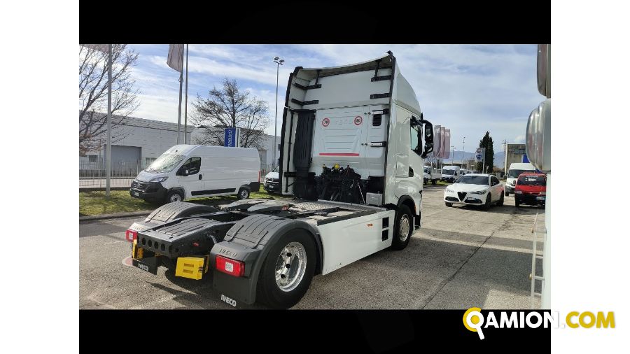 Iveco Mod. IVECO Vers. IVECO | Trattore Trattore | INDUSTRIAL CARS S.P.A