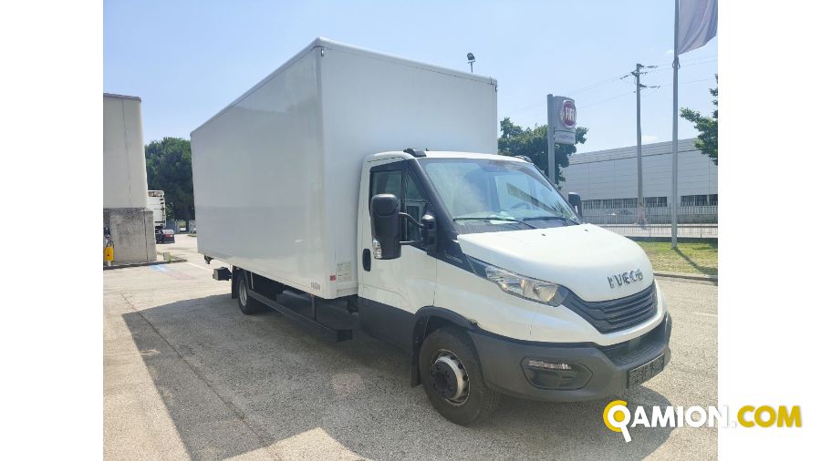 Iveco Mod. IVECO Vers. IVECO | Leggero Cabinato > 35 q.li Furgonato con sponda | INDUSTRIAL CARS S.P.A