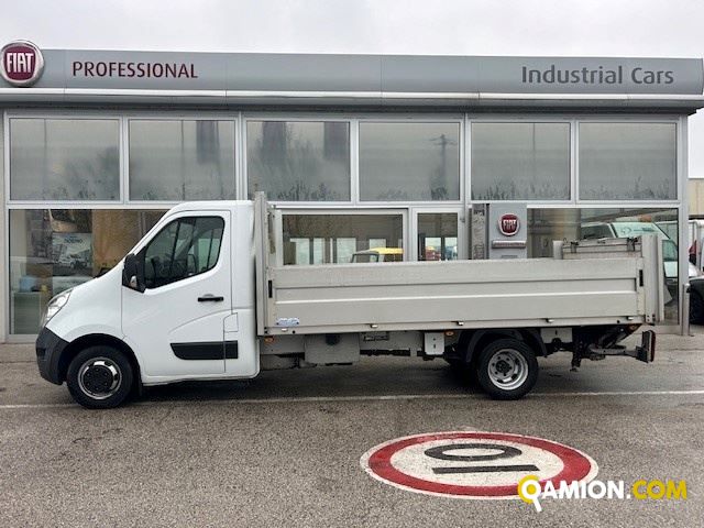 Renault Mod. RENAULT Vers. RENAULT | Leggero Cabinato <= 35 q.li Furgone di serie / Van | INDUSTRIAL CARS S.P.A