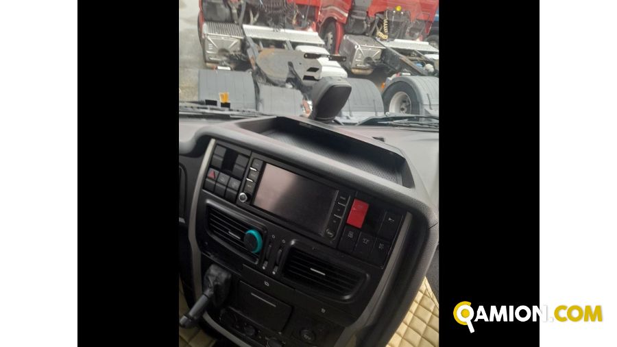 Iveco Mod. IVECO Vers. IVECO | Trattore Trattore | INDUSTRIAL CARS S.P.A