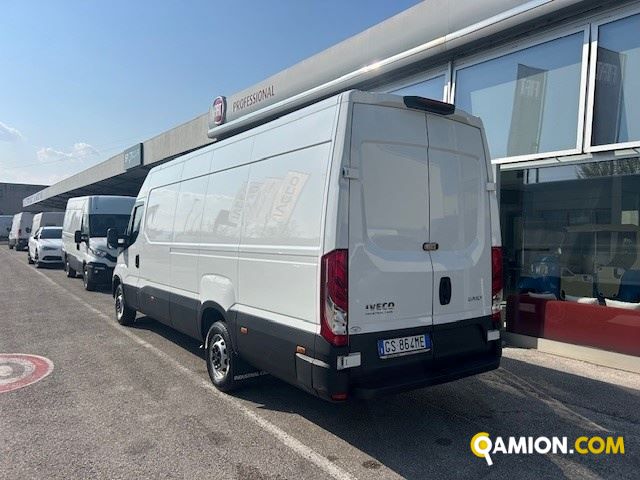 Iveco Mod. IVECO Vers. IVECO | Leggero Furgone <= 35 q.li Furgone di serie / Van | INDUSTRIAL CARS S.P.A