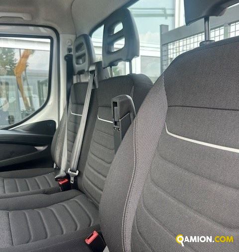 Iveco Mod. IVECO Vers. IVECO | Leggero Furgone <= 35 q.li Furgonato con sponda | INDUSTRIAL CARS S.P.A