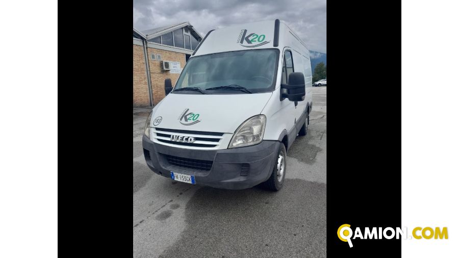 Iveco Mod. IVECO Vers. IVECO | Leggero Furgone <= 35 q.li Furgone di serie / Van | INDUSTRIAL CARS S.P.A