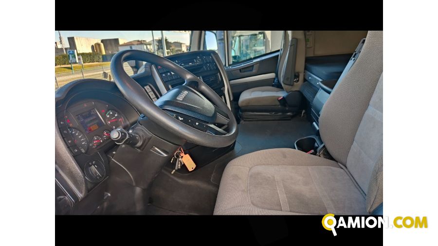 Iveco Mod. IVECO Vers. IVECO | Trattore Trattore | INDUSTRIAL CARS S.P.A