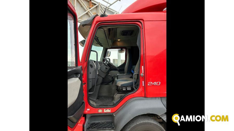 Volvo Mod. VOLVO Vers. VOLVO | Leggero Cabinato > 35 q.li Furgonato con sponda | INDUSTRIAL CARS S.P.A