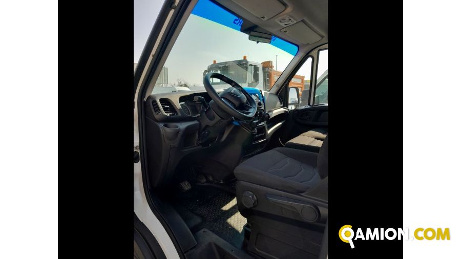 Iveco Mod. IVECO Vers. IVECO | Leggero Furgone <= 35 q.li Furgonato | INDUSTRIAL CARS S.P.A