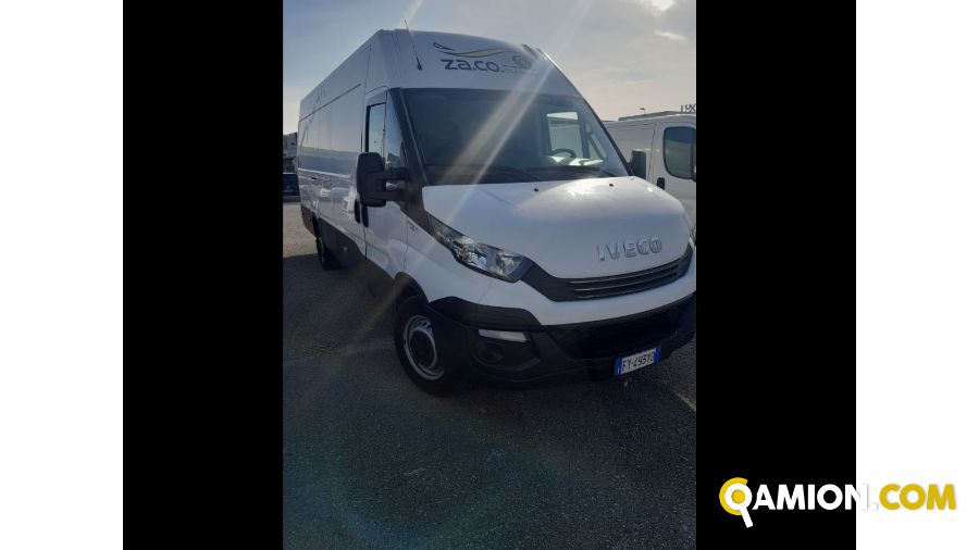 Iveco Mod. IVECO Vers. IVECO | Leggero Furgone <= 35 q.li Furgone di serie / Van | INDUSTRIAL CARS S.P.A