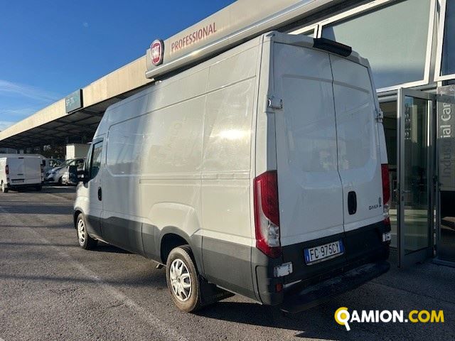 Iveco Mod. IVECO Vers. IVECO | Leggero Furgone <= 35 q.li Furgone di serie / Van | INDUSTRIAL CARS S.P.A
