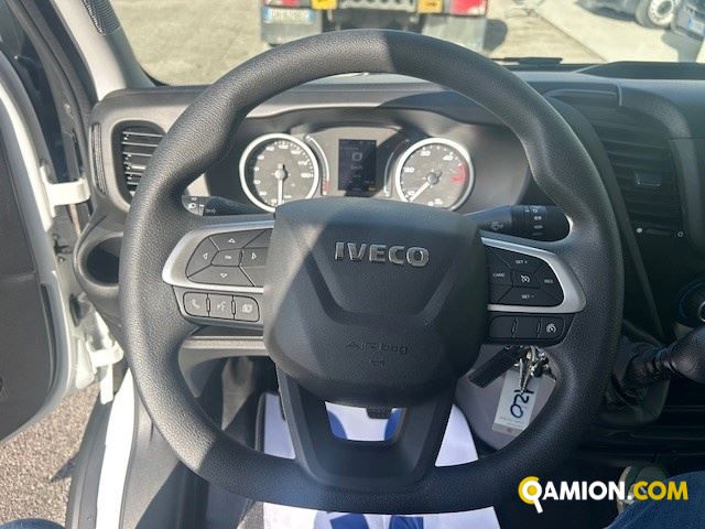 Iveco Mod. IVECO Vers. IVECO | Leggero Furgone <= 35 q.li Furgone di serie / Van | INDUSTRIAL CARS S.P.A