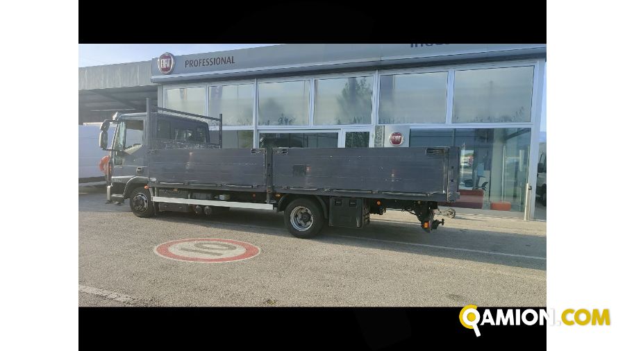 Iveco Mod. IVECO Vers. IVECO | Leggero Cabinato > 35 q.li Cassone fisso | INDUSTRIAL CARS S.P.A