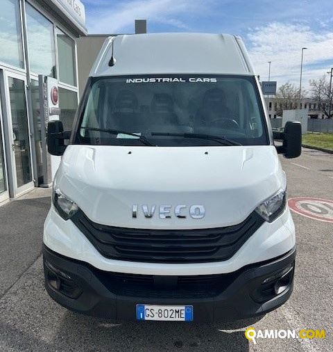 Iveco Mod. IVECO Vers. IVECO | Leggero Furgone <= 35 q.li Furgone di serie / Van | INDUSTRIAL CARS S.P.A